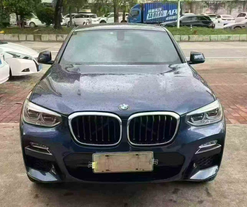 佛山19年宝马X41