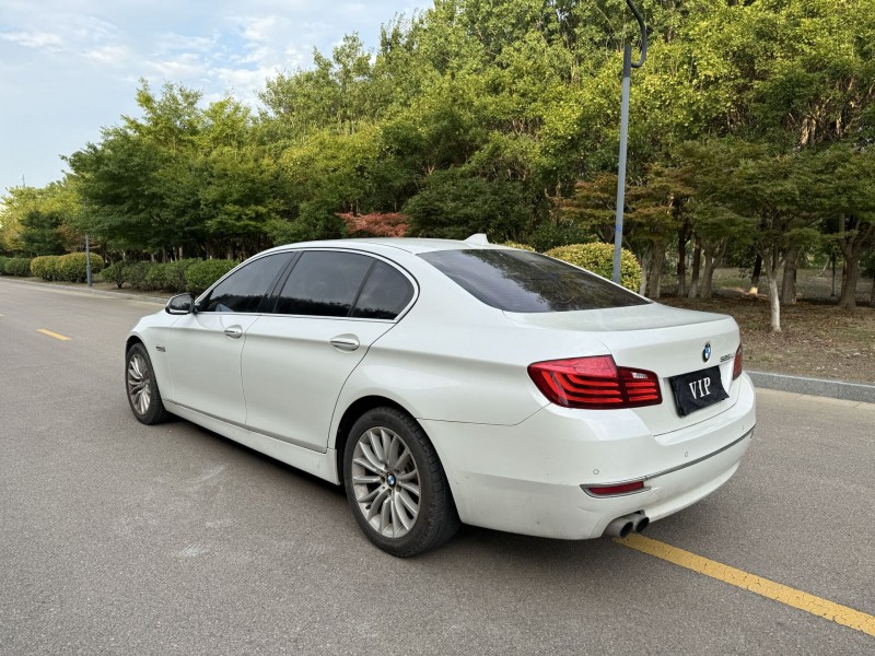 盐城15年宝马5系8