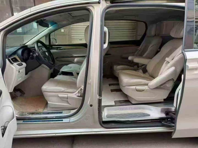 嘉兴19年别克GL89