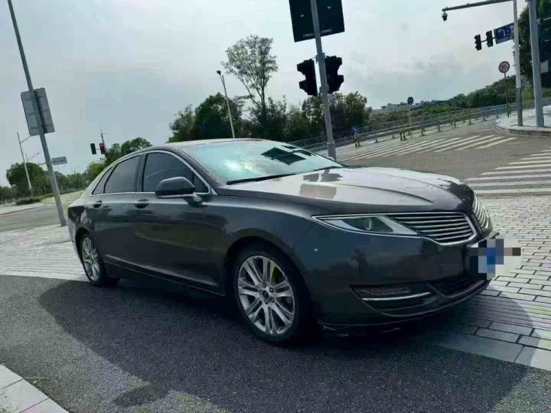 嘉兴16年林肯MKZ2