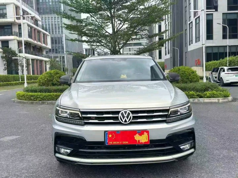 广州21年大众途观1