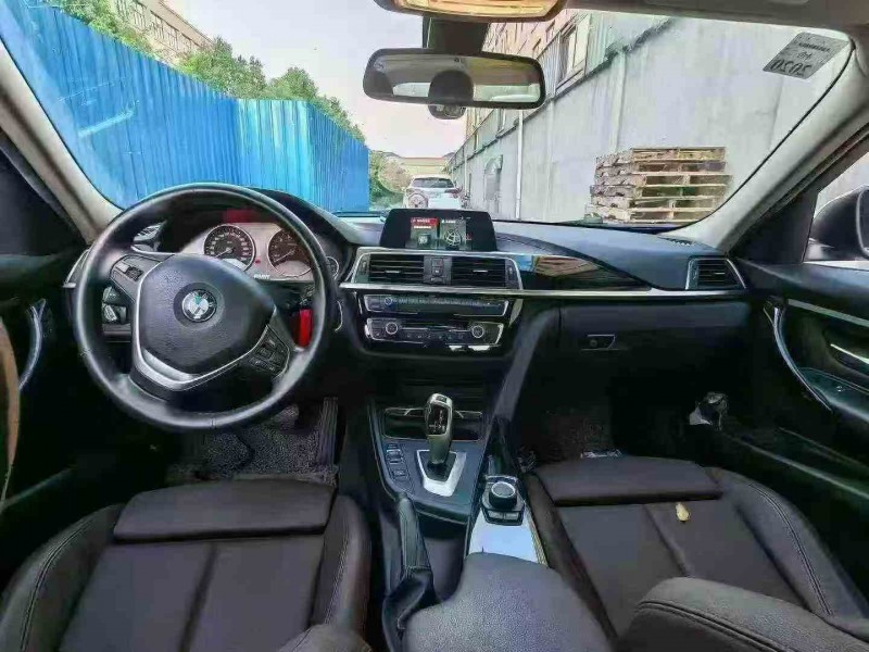 衢州18年宝马3系6