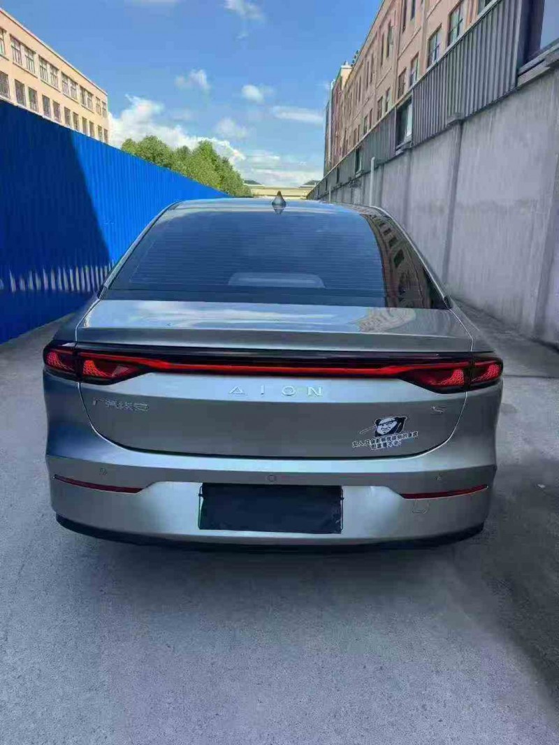 衢州24年传祺埃安S9