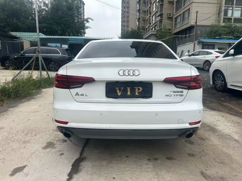 焦作17年奥迪A4L8