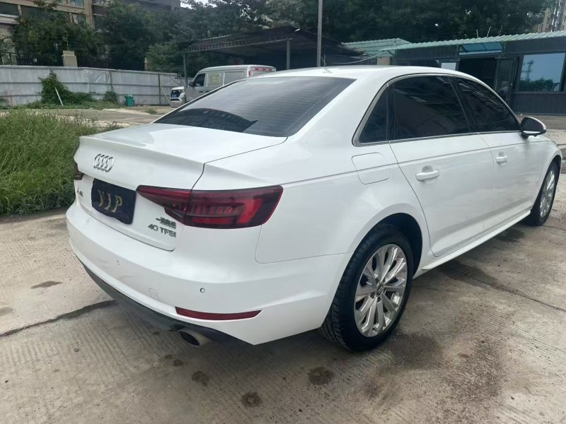 焦作17年奥迪A4L9