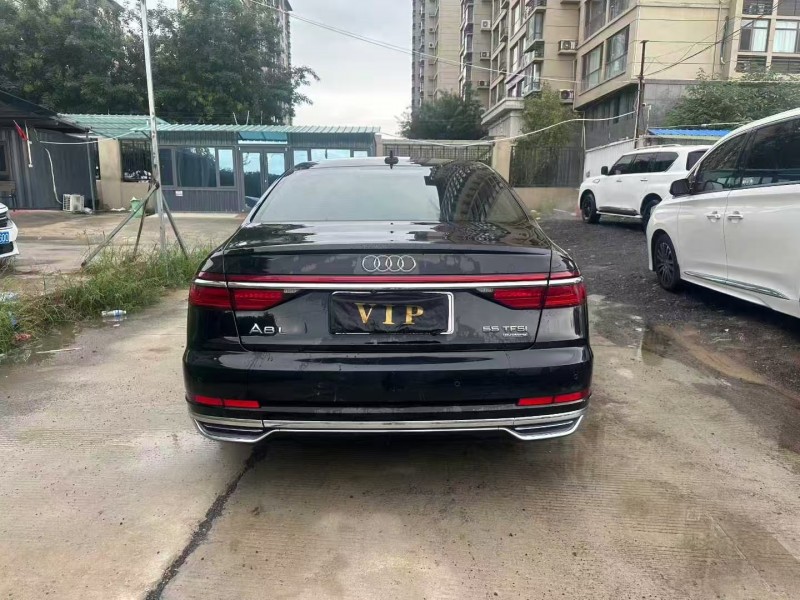 焦作19年奥迪A8L5