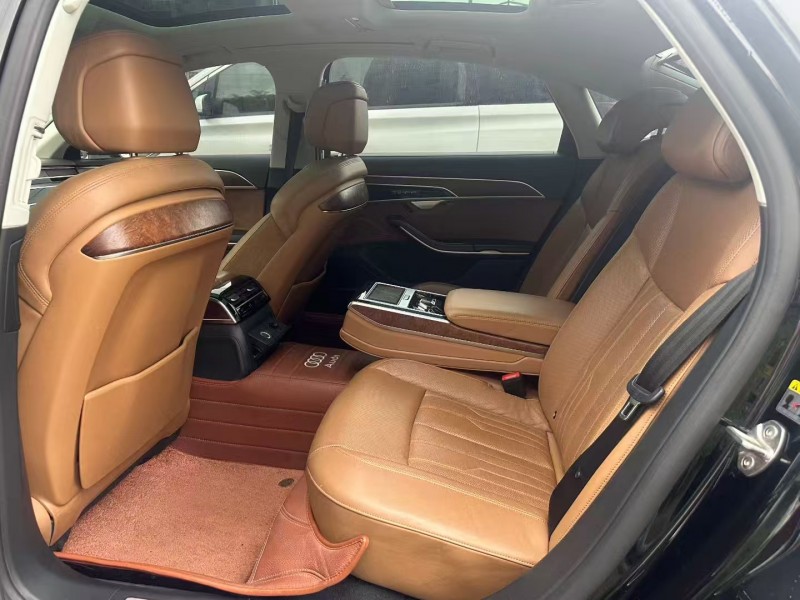 焦作19年奥迪A8L9