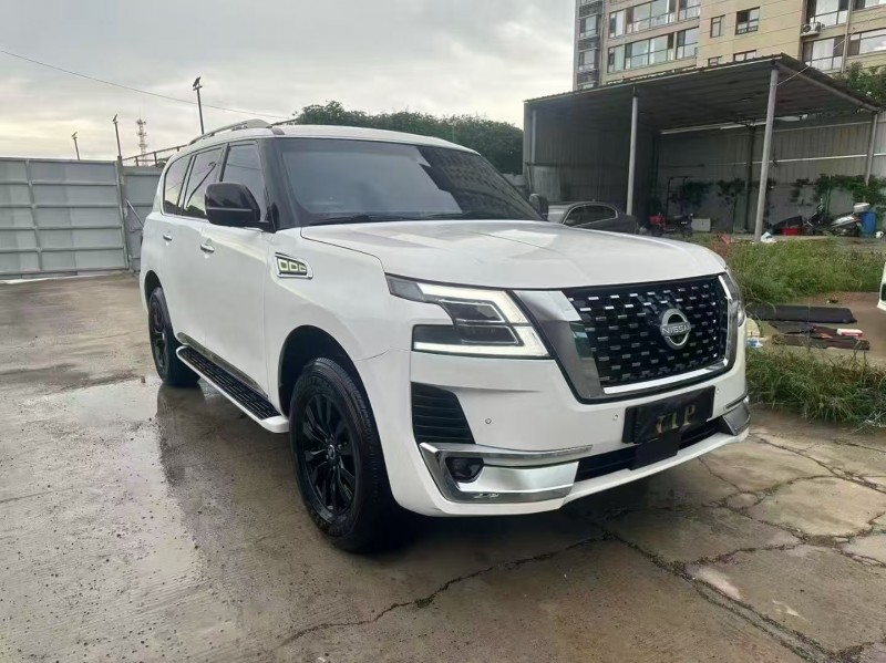 焦作17年日产途乐2