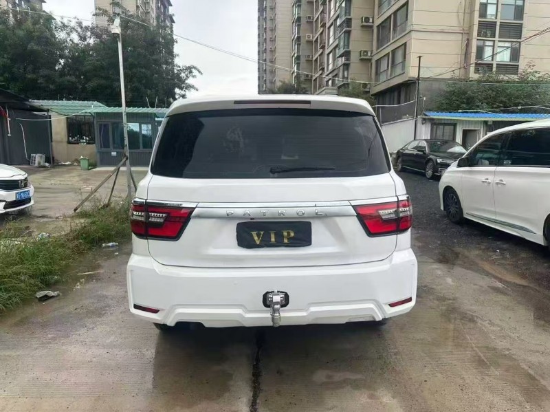 焦作17年日产途乐7