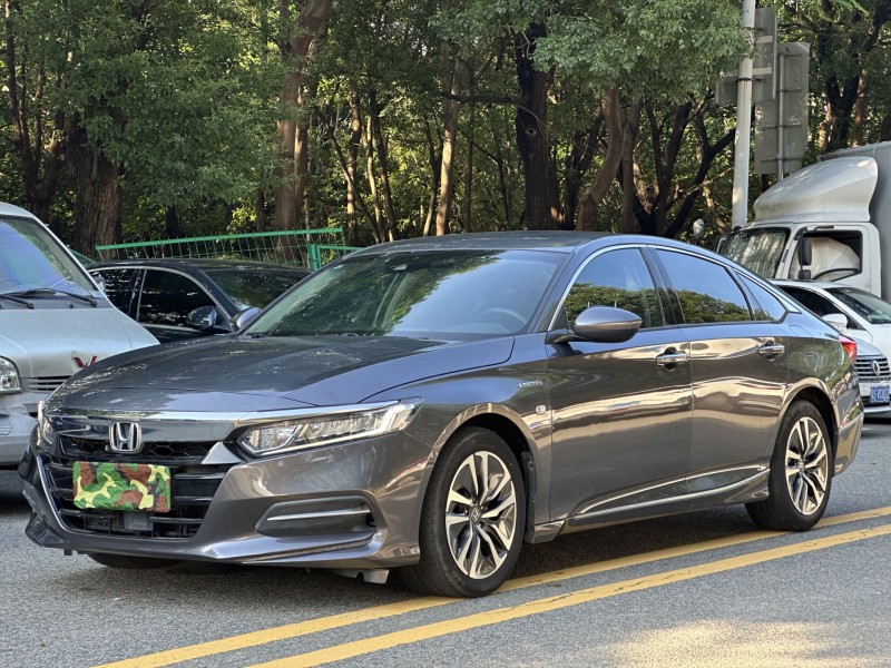 东莞19年本田雅阁3