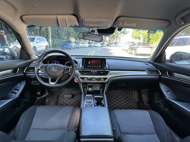 东莞19年本田雅阁4