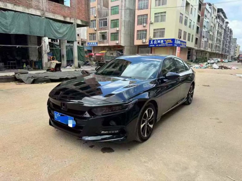 贵港21年本田雅阁2