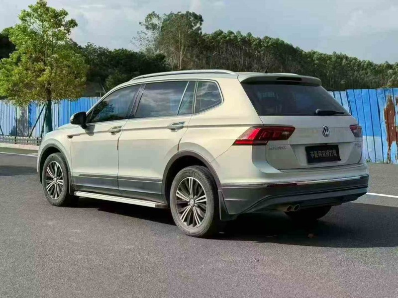 三明19年大众途观7