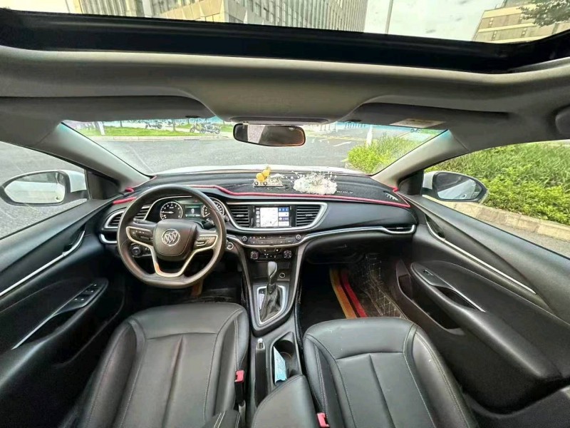 广州21年别克英朗7