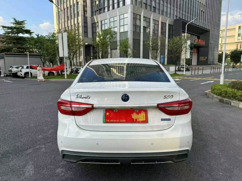 广州22年东风风行9