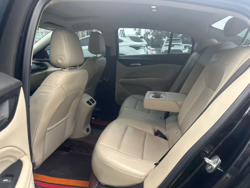 焦作21年别克君威9