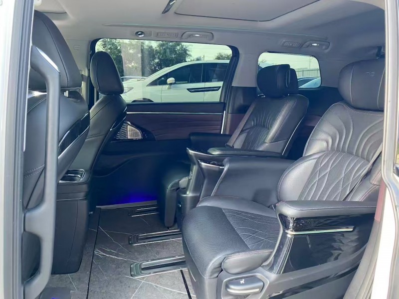 徐州23年传祺M84