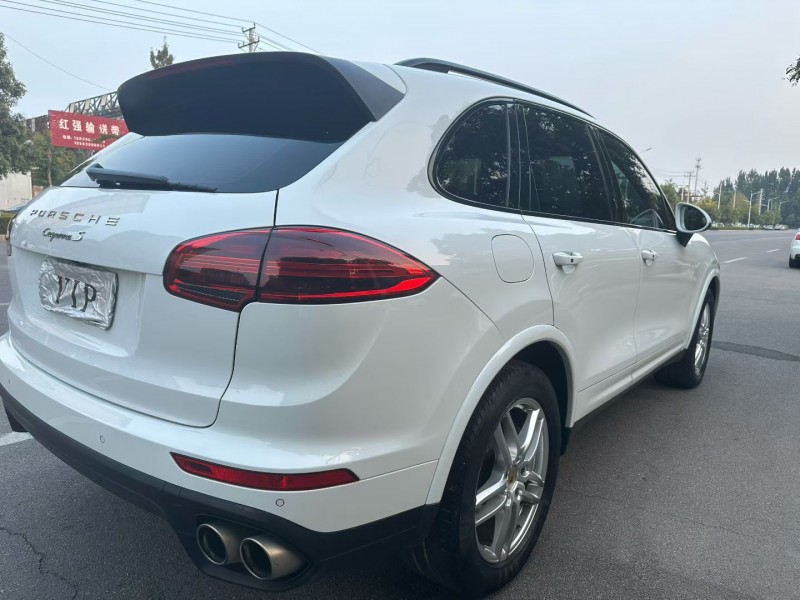 许昌18年保时捷卡宴6