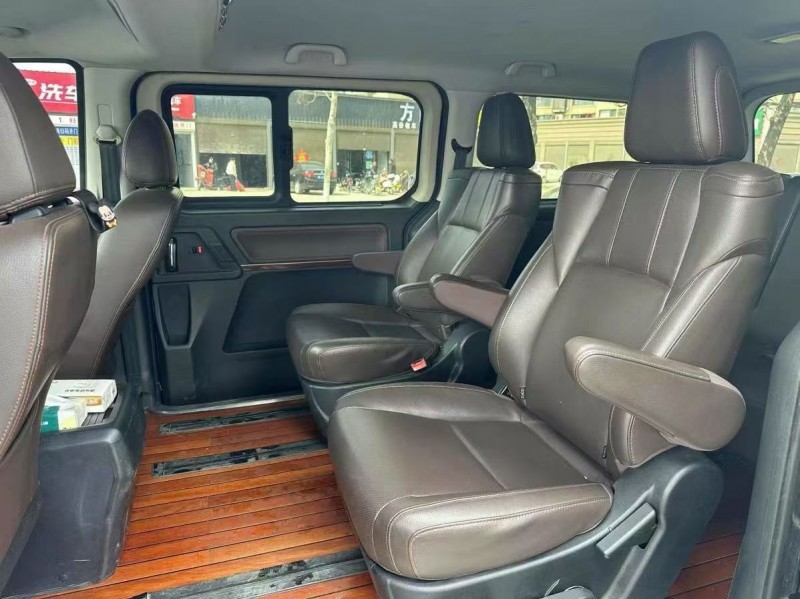 许昌21年东风菱智5