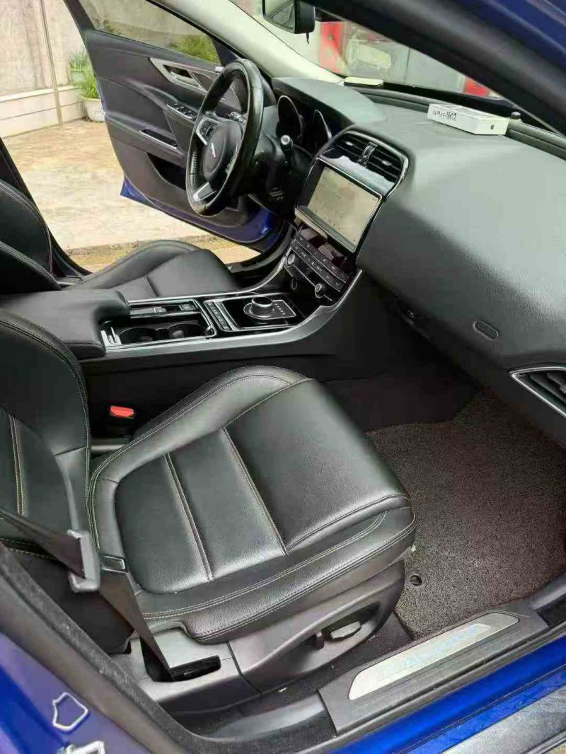 三明19年捷豹XEL4