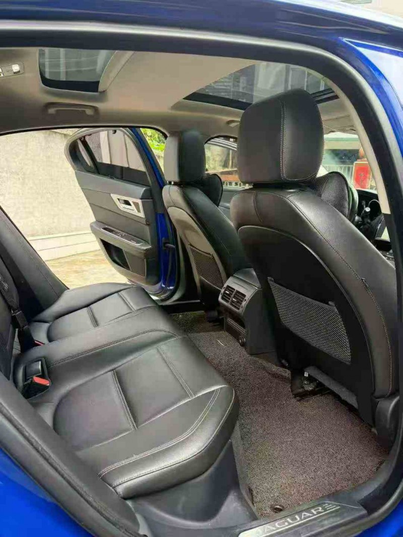 三明19年捷豹XEL7