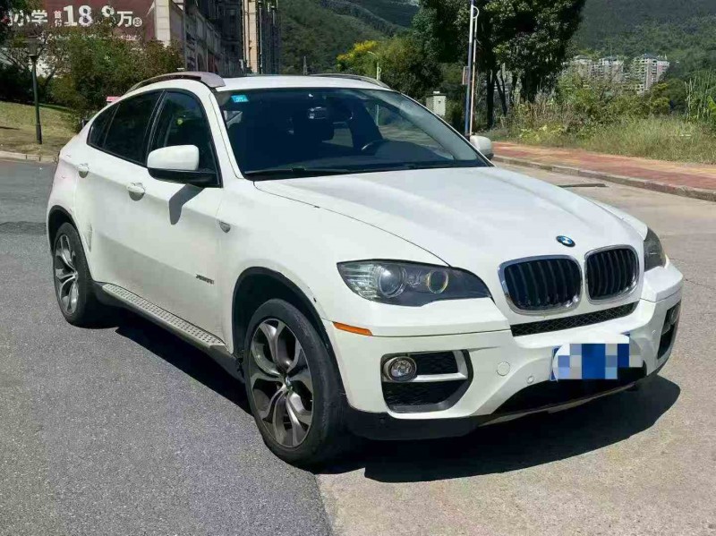 三明14年宝马X63