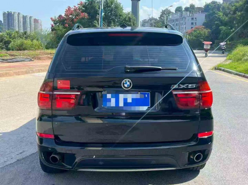 泉州13年宝马X59