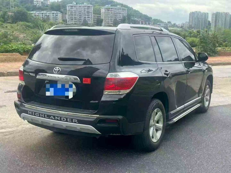 三明14年丰田汉兰达7