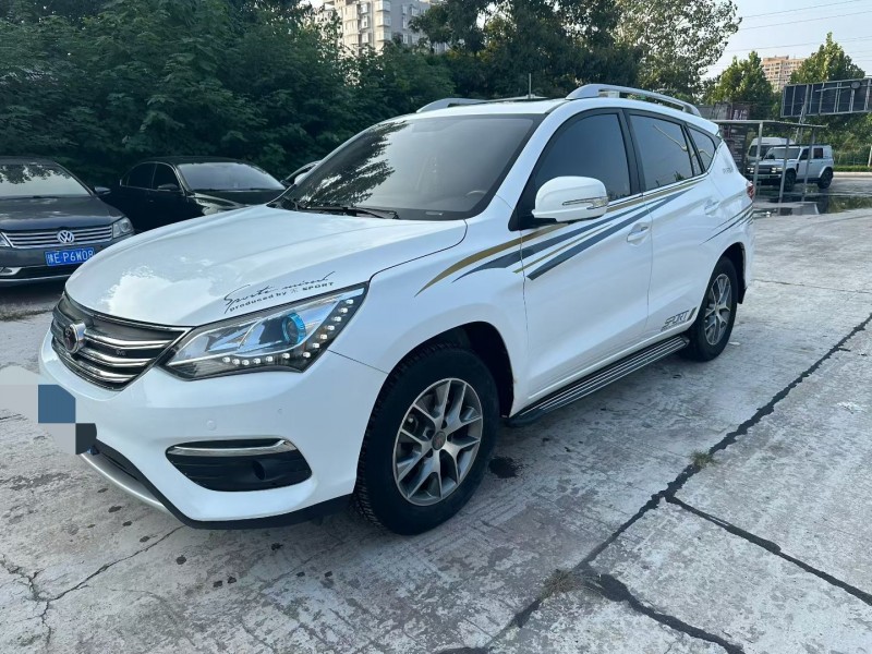 许昌18年比亚迪宋7