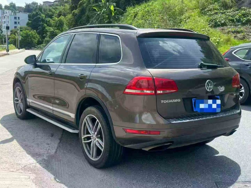 南平15年大众途锐7