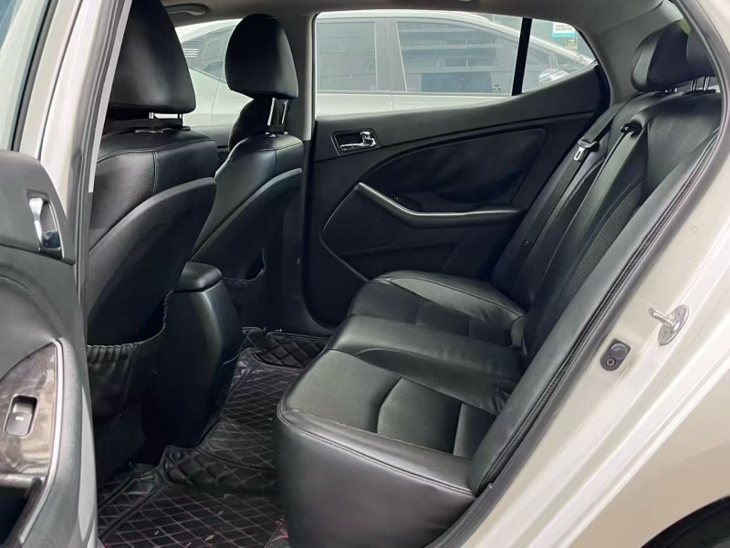 深圳15年起亚K54