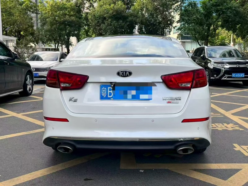 深圳15年起亚K57