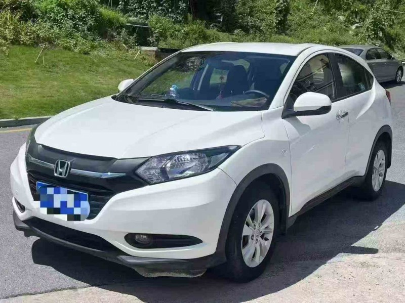 三明16年本田缤智3