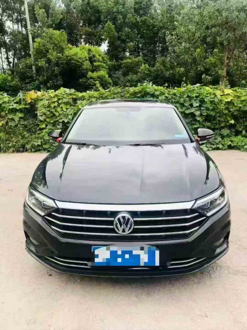 绍兴20年大众速腾1