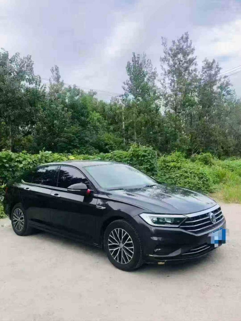 绍兴20年大众速腾2