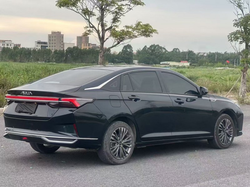 汕头23年东风奕炫8