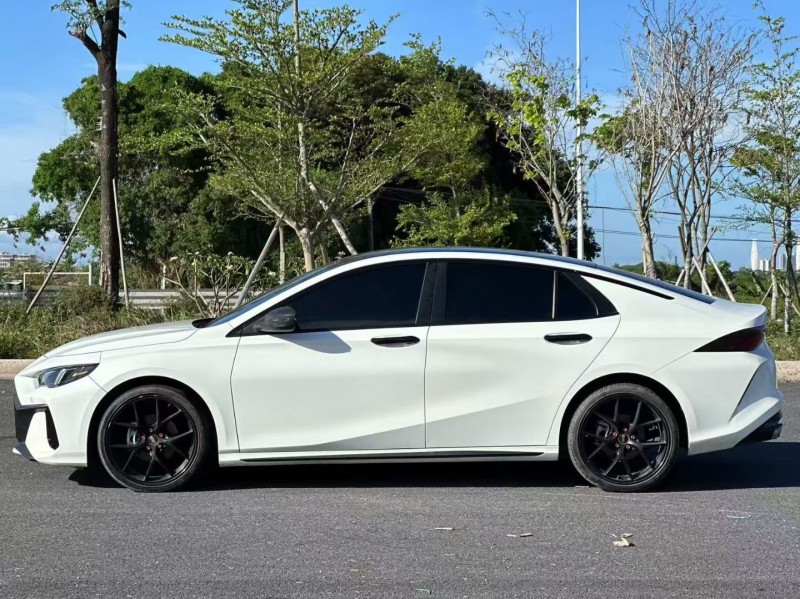 汕头22年传祺影豹3