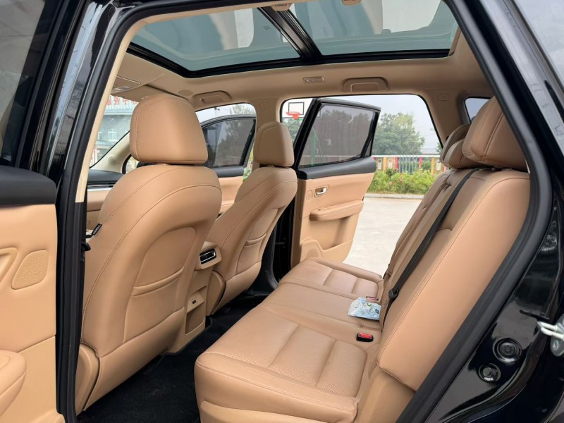 徐州25年东风蓝电E57