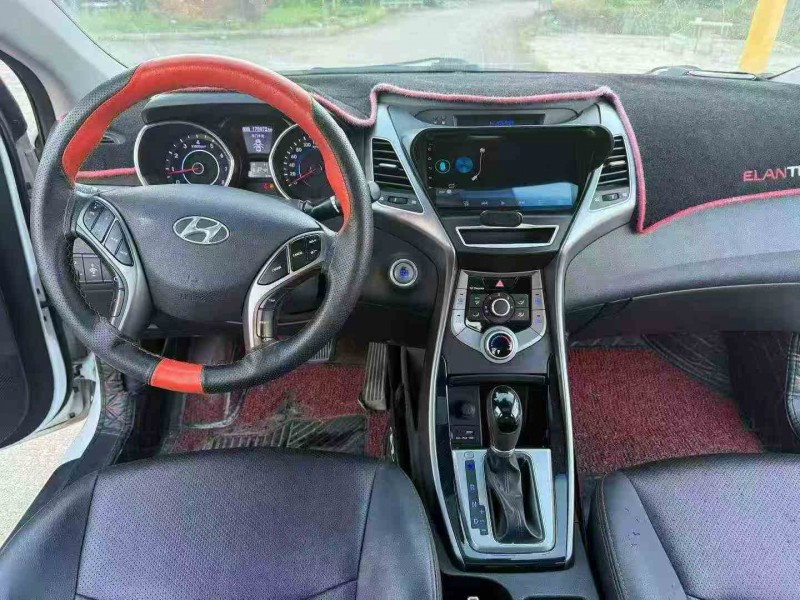 莆田17年现代朗动4