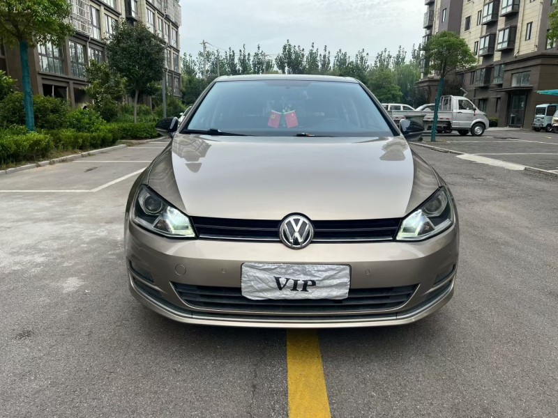 徐州17年大众高尔夫1