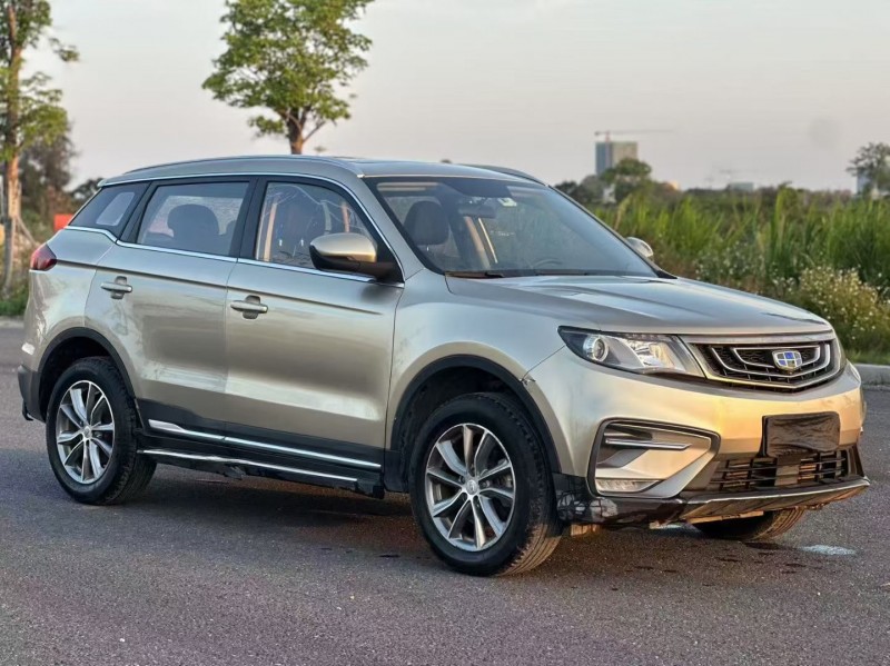 汕头19年吉利博越2