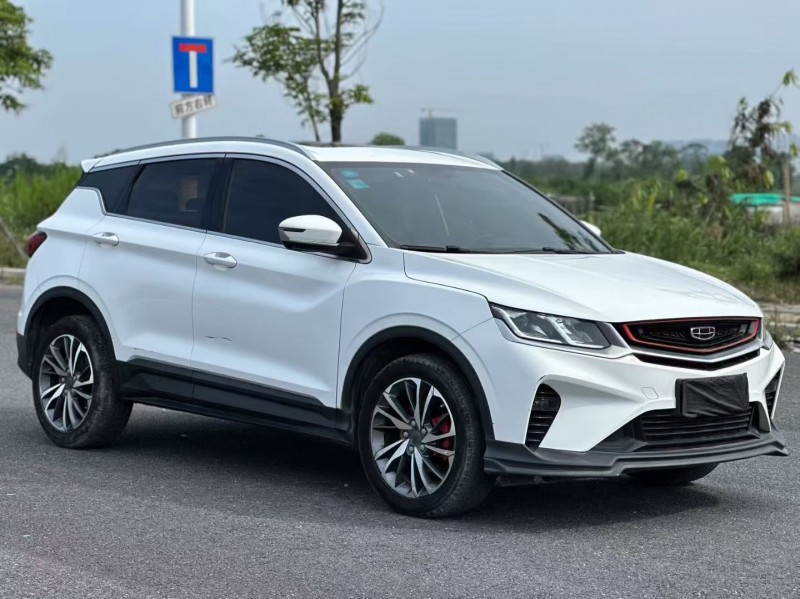 汕头20年吉利缤越2