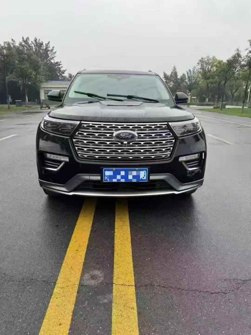 开封20年福特探险者1