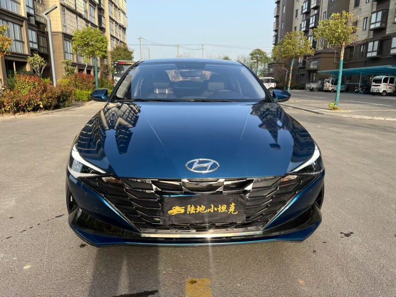 徐州22年现代伊兰特1