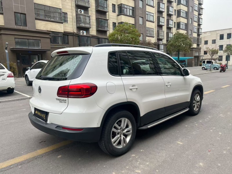 徐州16年大众途观8