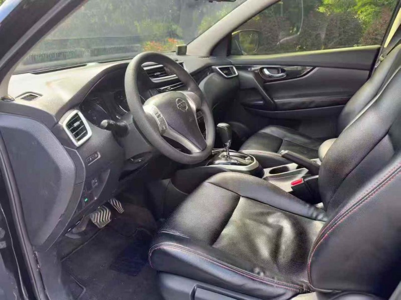 珠海16年日产逍客5