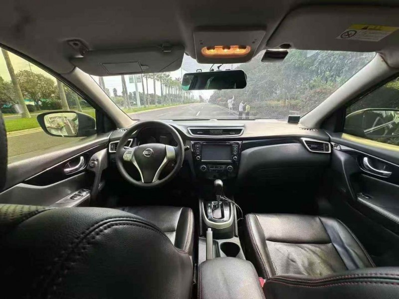 珠海16年日产逍客6