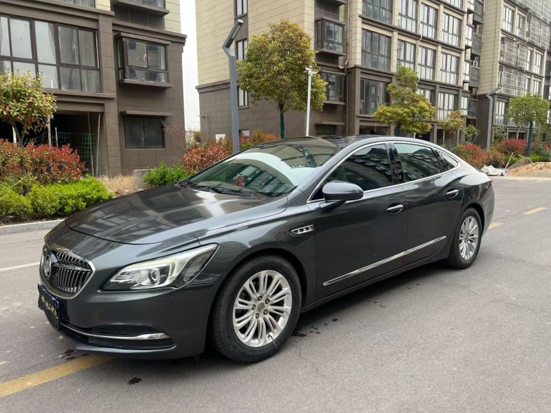 徐州17年别克君越2