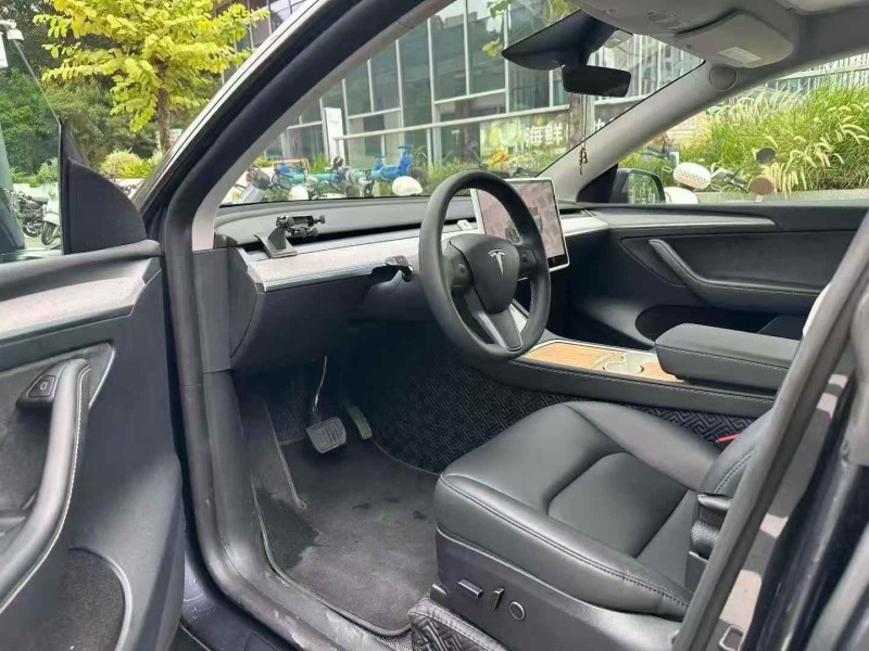 深圳24年特斯拉MODEL Y5