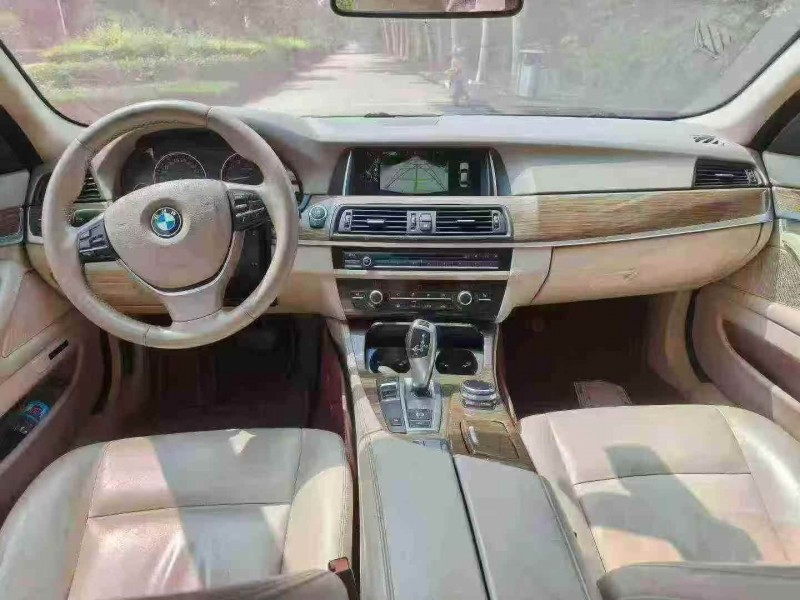 平顶山13年宝马5系4